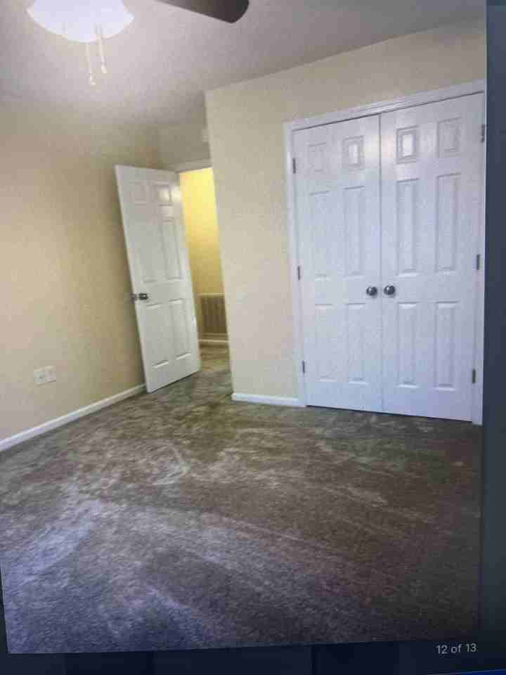 422 Snow St - Photo 6 of 20