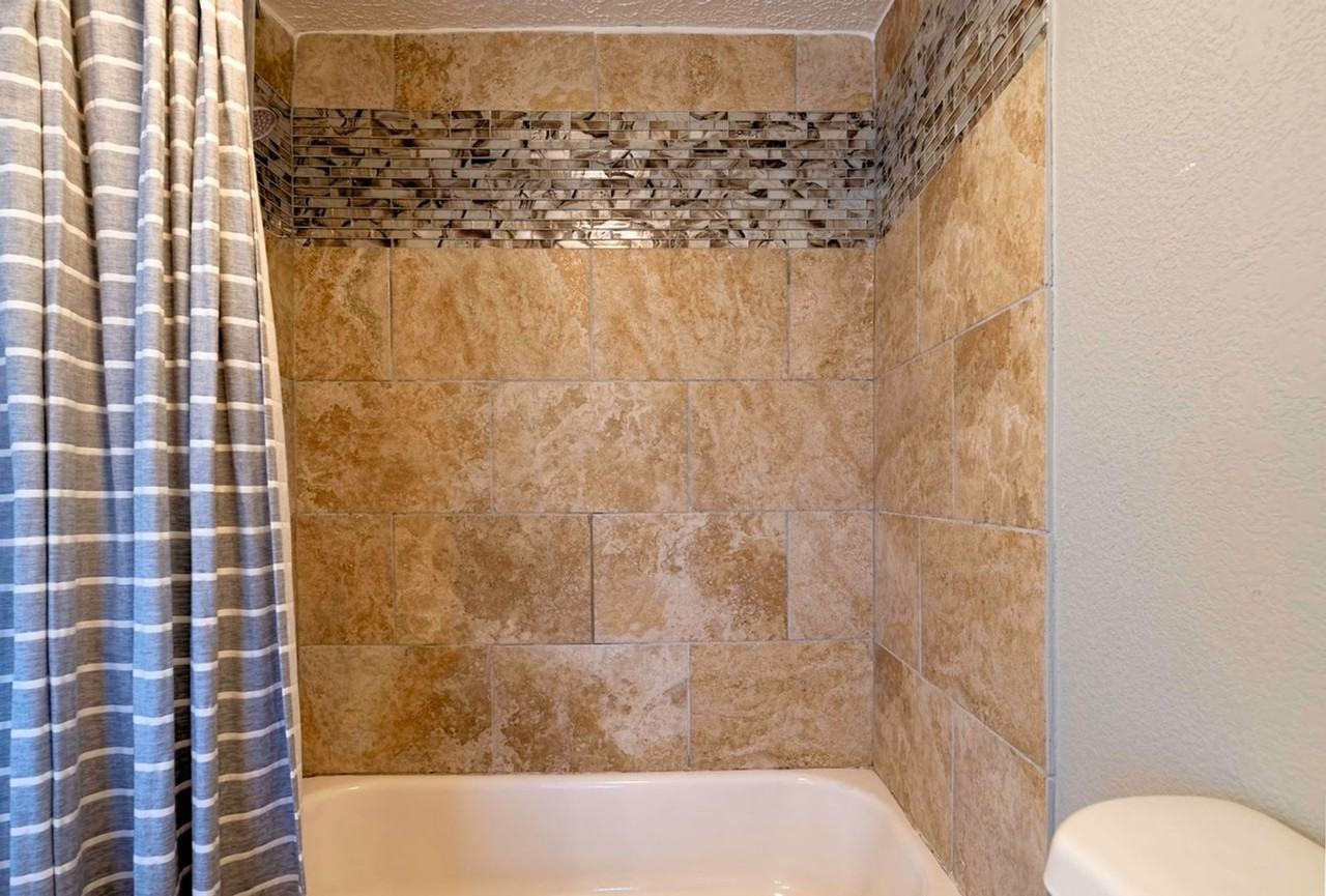 1025 Wray St - Photo 7 of 9