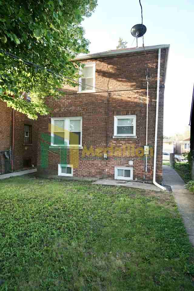 2048 W 82nd Pl - Photo 2 of 19