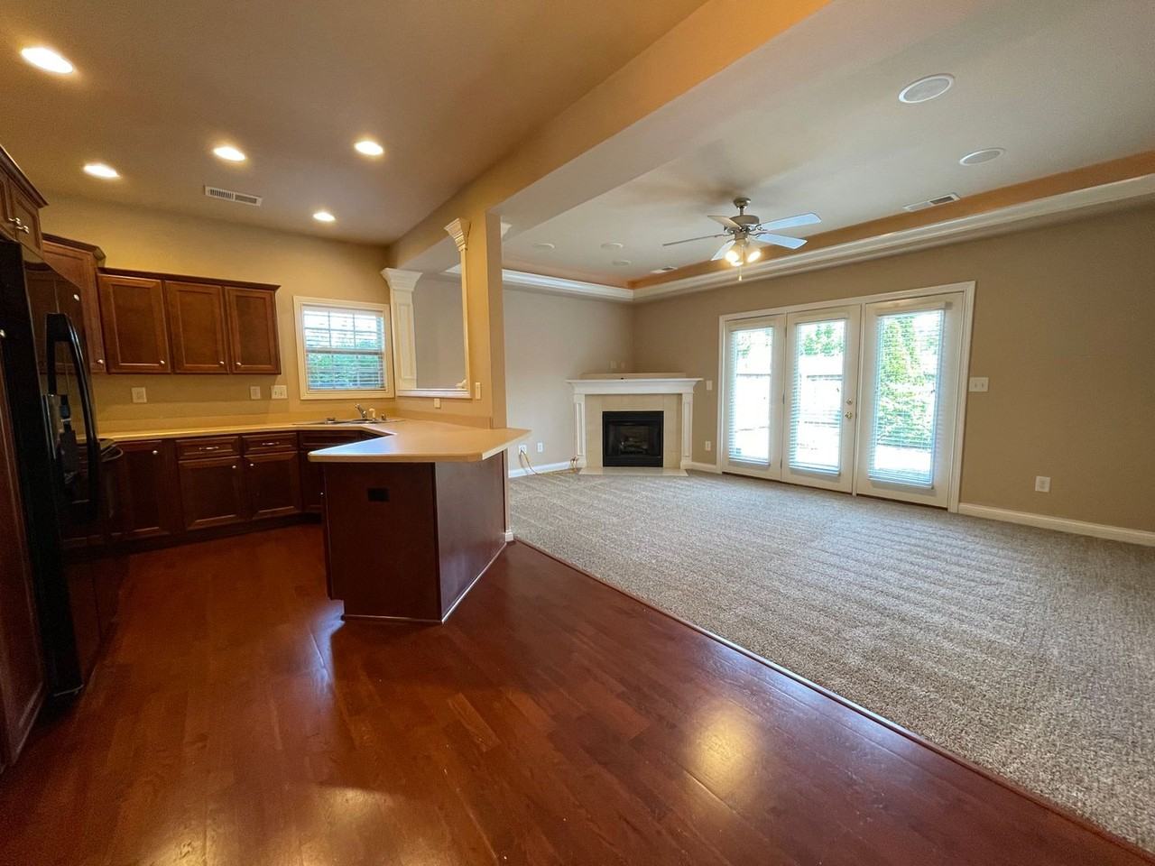 328 Broadleaf Ln - Photo 3 of 23