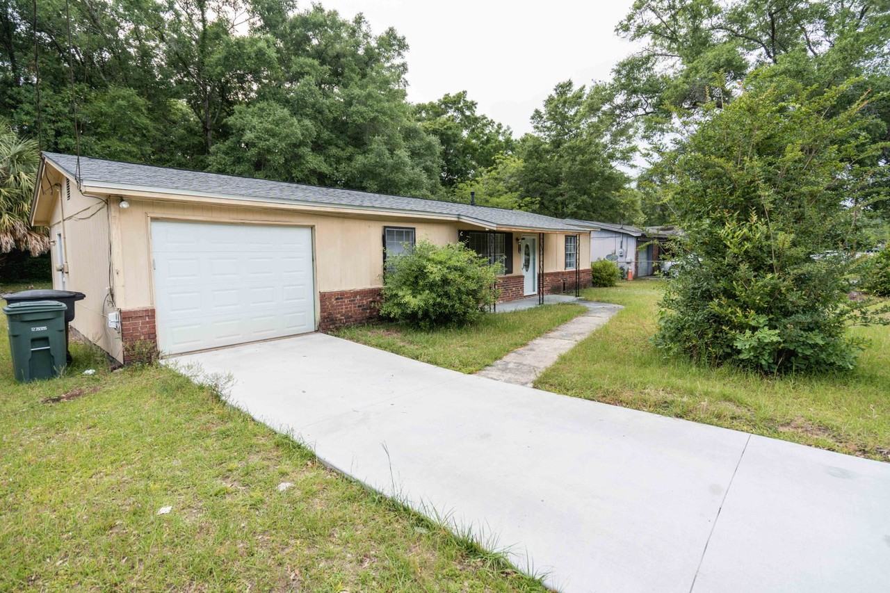 3516 Toucan Dr - Photo 2 of 28