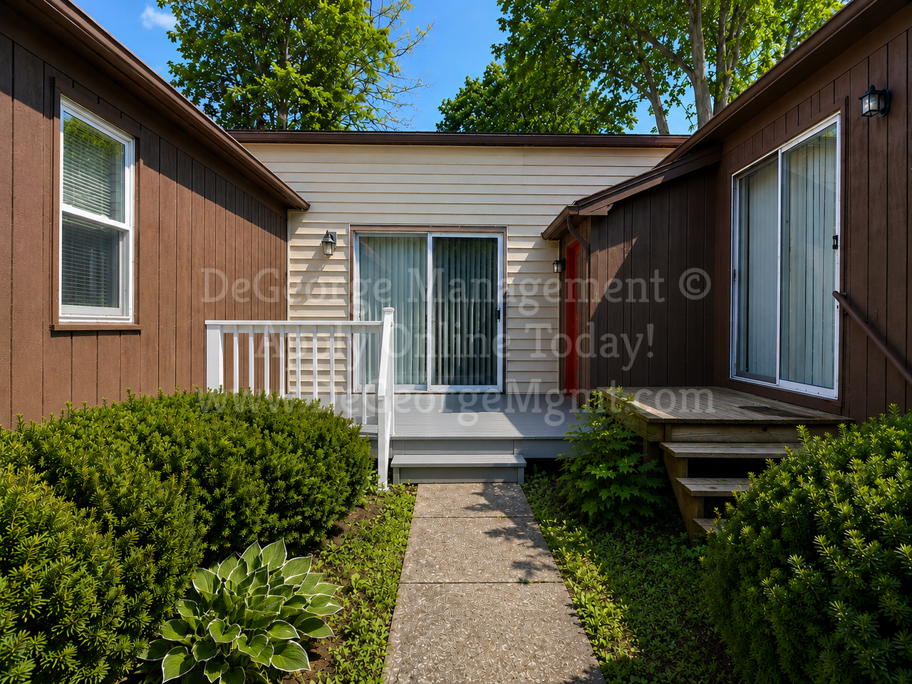 411 Madison St - Photo 7 of 20