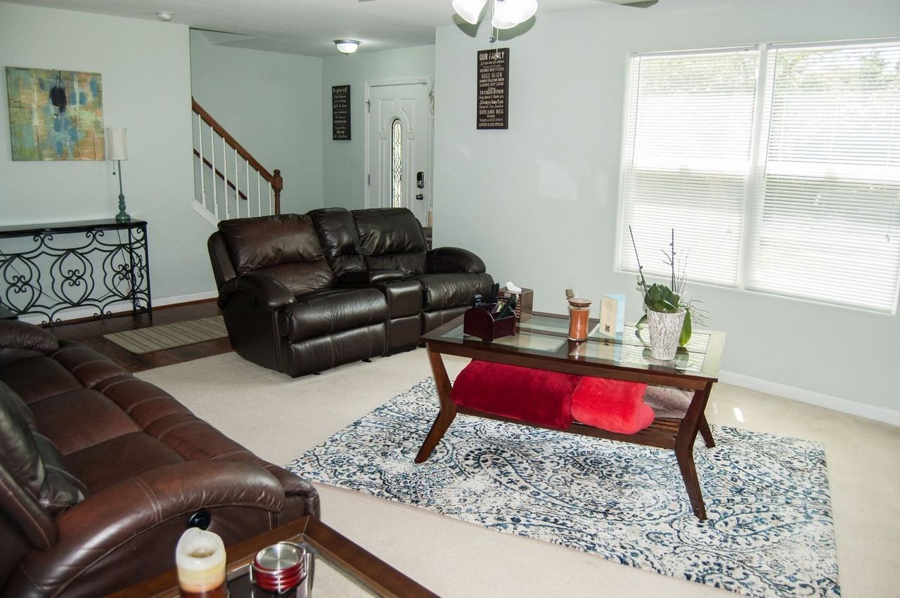 3520 Bapaume Ave - Photo 4 of 23