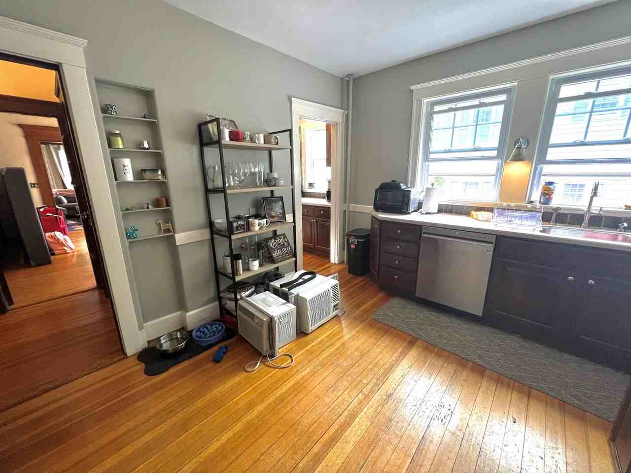 330 School St #1 - Photo 7 of 8
