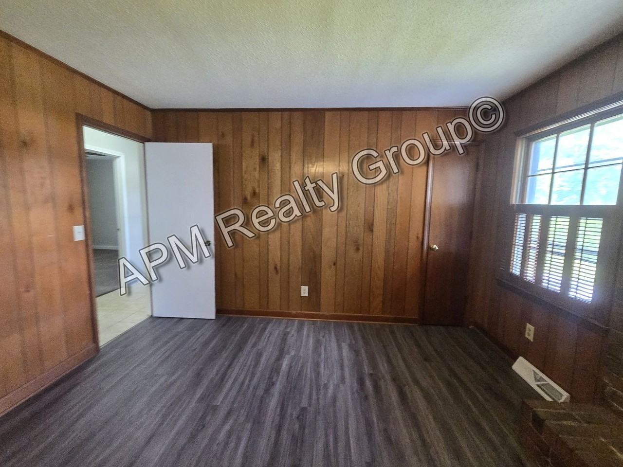 314 Steele Rd - Photo 3 of 26