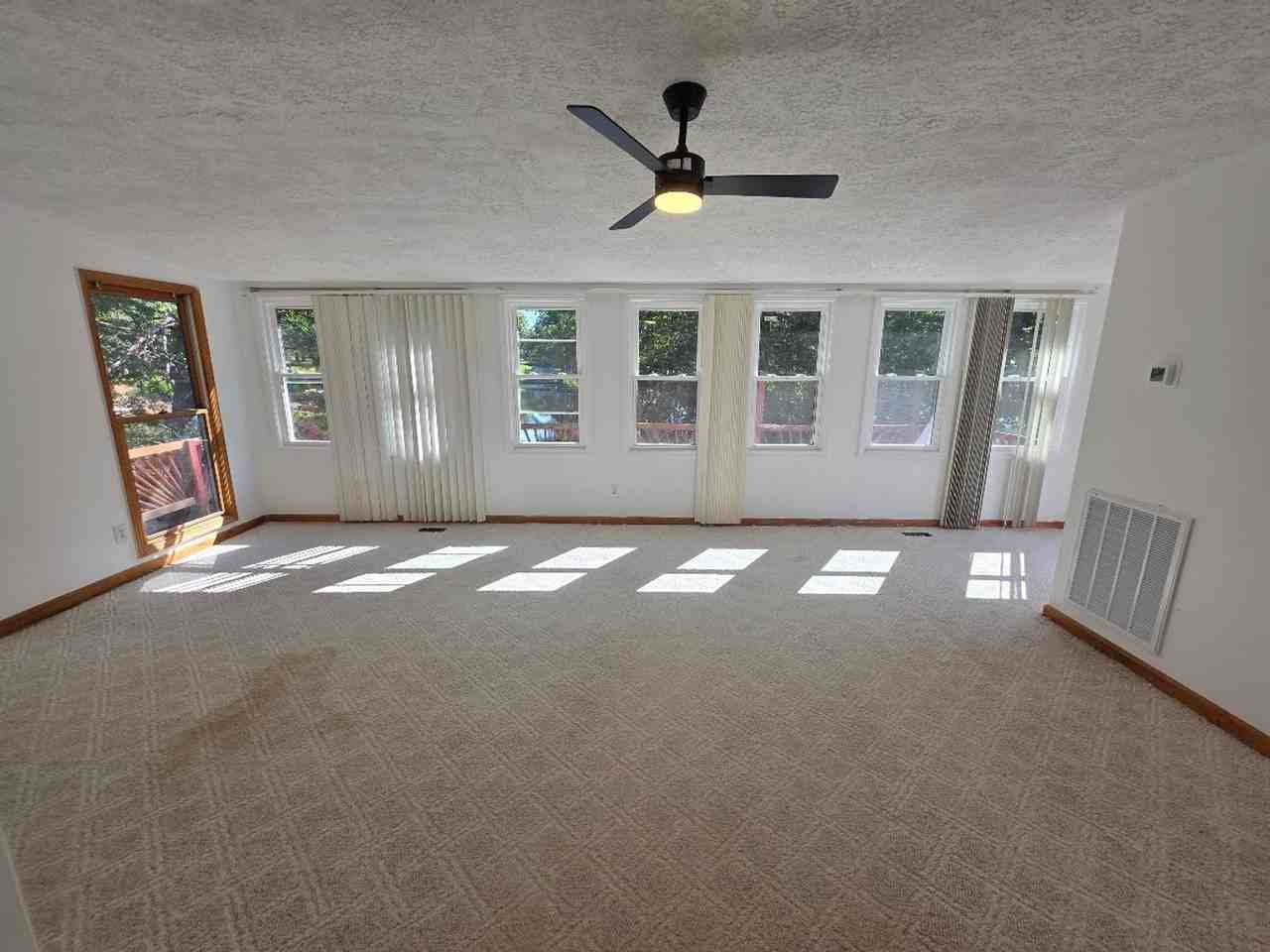 37 Cobb Rd - Photo 7 of 22