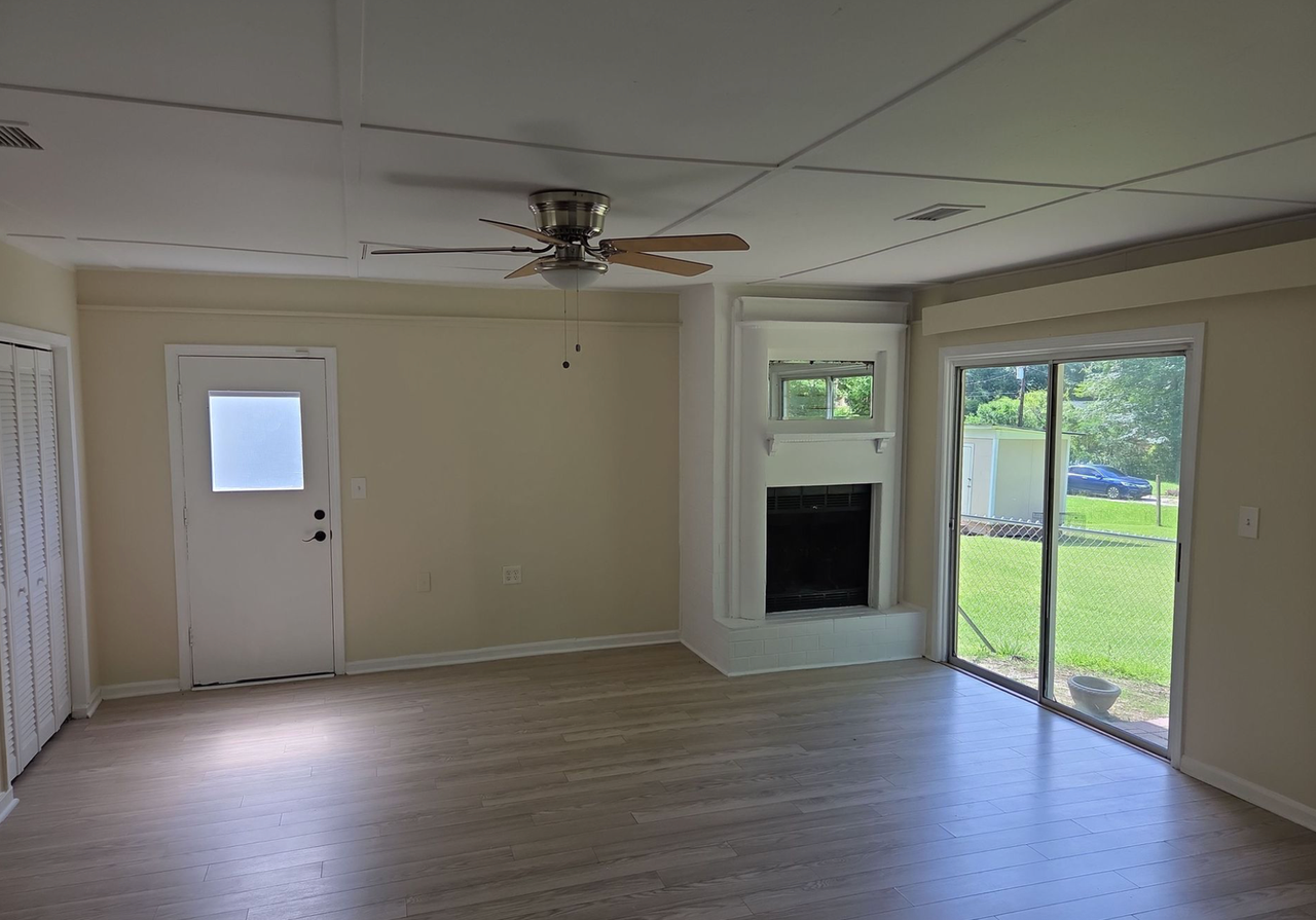 48 Deerhunter Ln - Photo 4 of 8