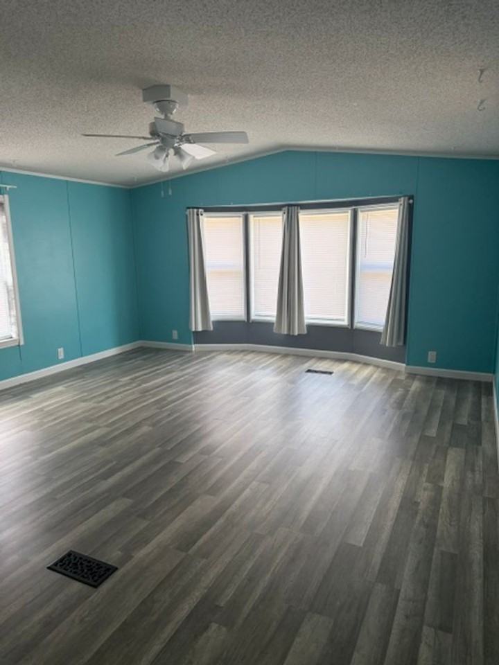 1119 University Dr #1816 - Photo 2 of 13