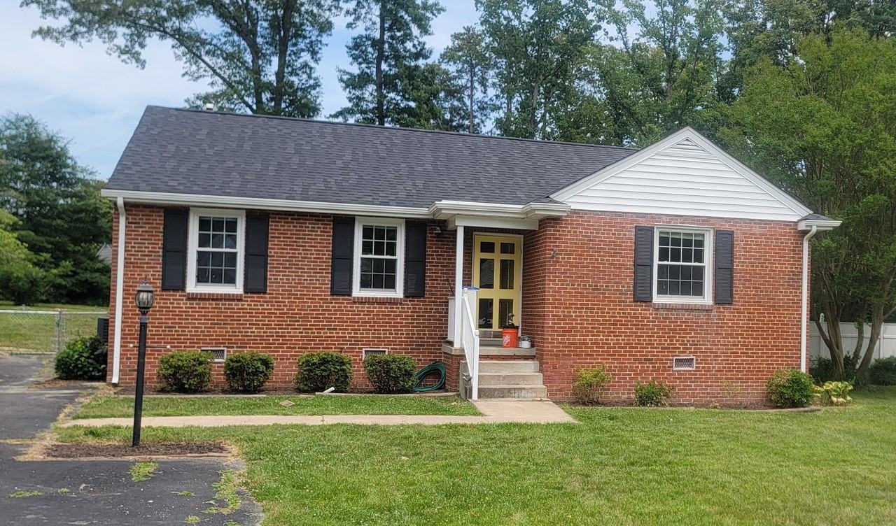 8304 Pamela Dr - Photo 2 of 8