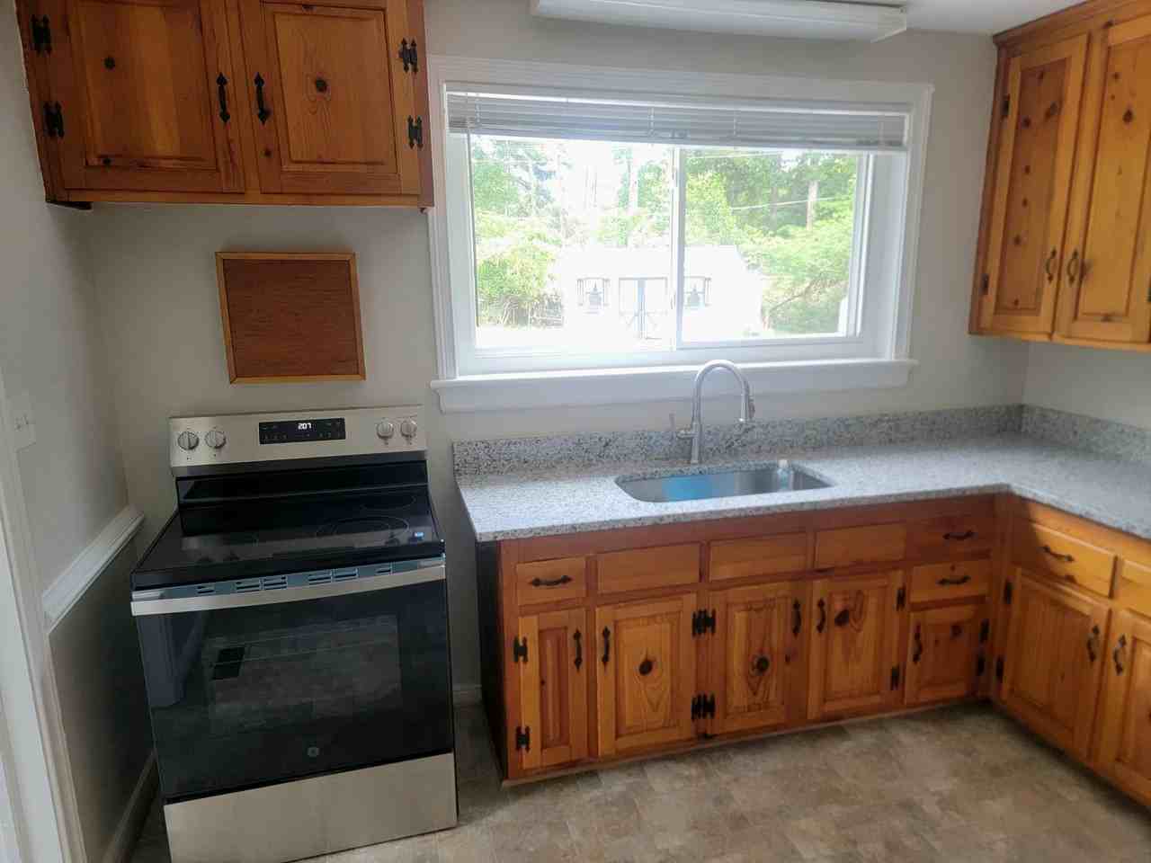 8304 Pamela Dr - Photo 5 of 8
