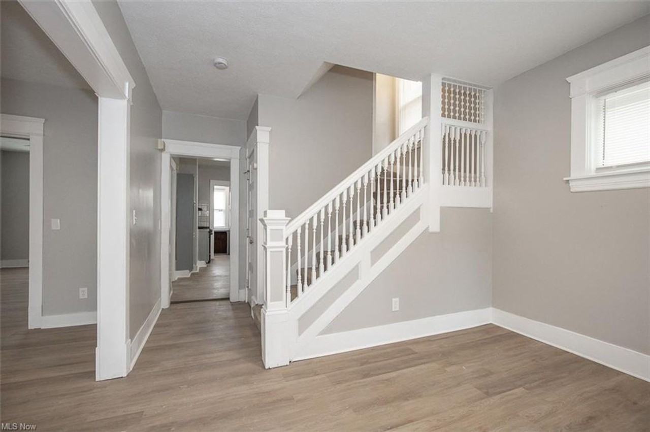 5614 Drake Ave - Photo 7 of 18