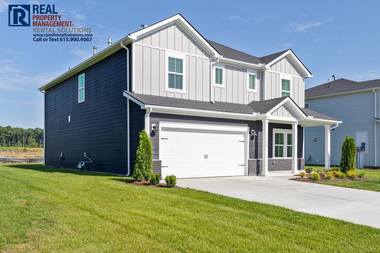 3728 Howland Ct - Photo 3 of 36