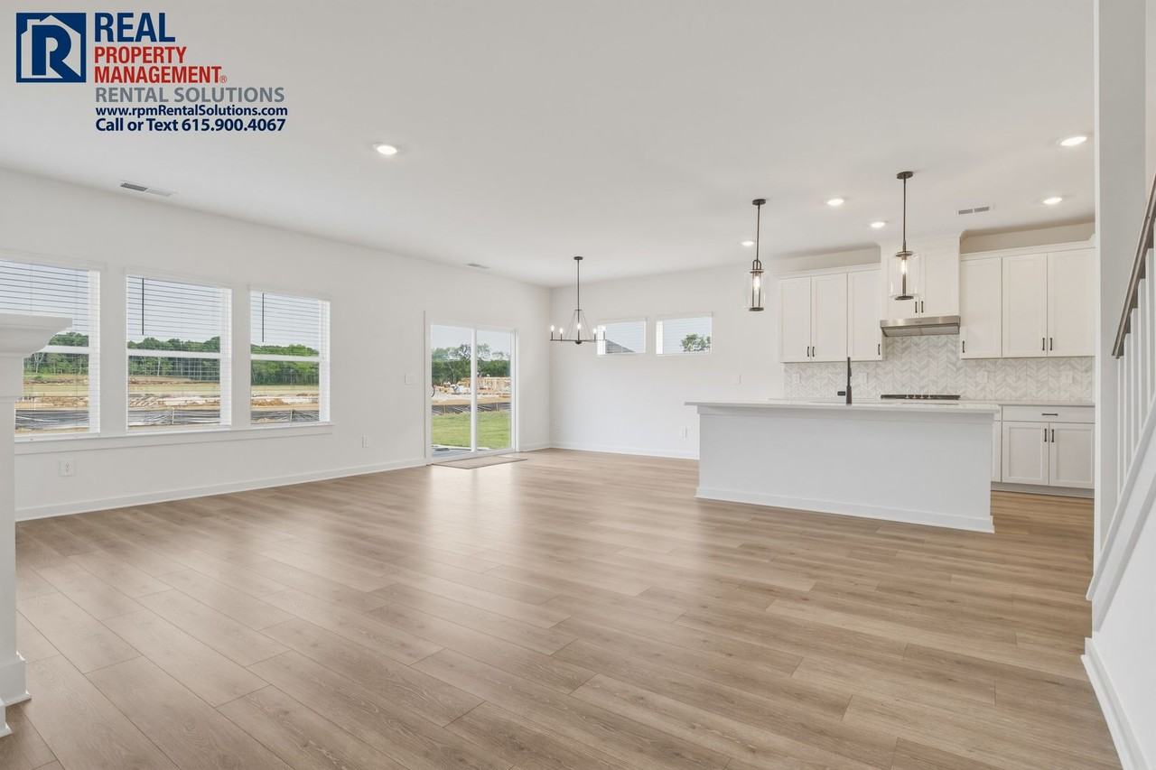 3728 Howland Ct - Photo 6 of 36