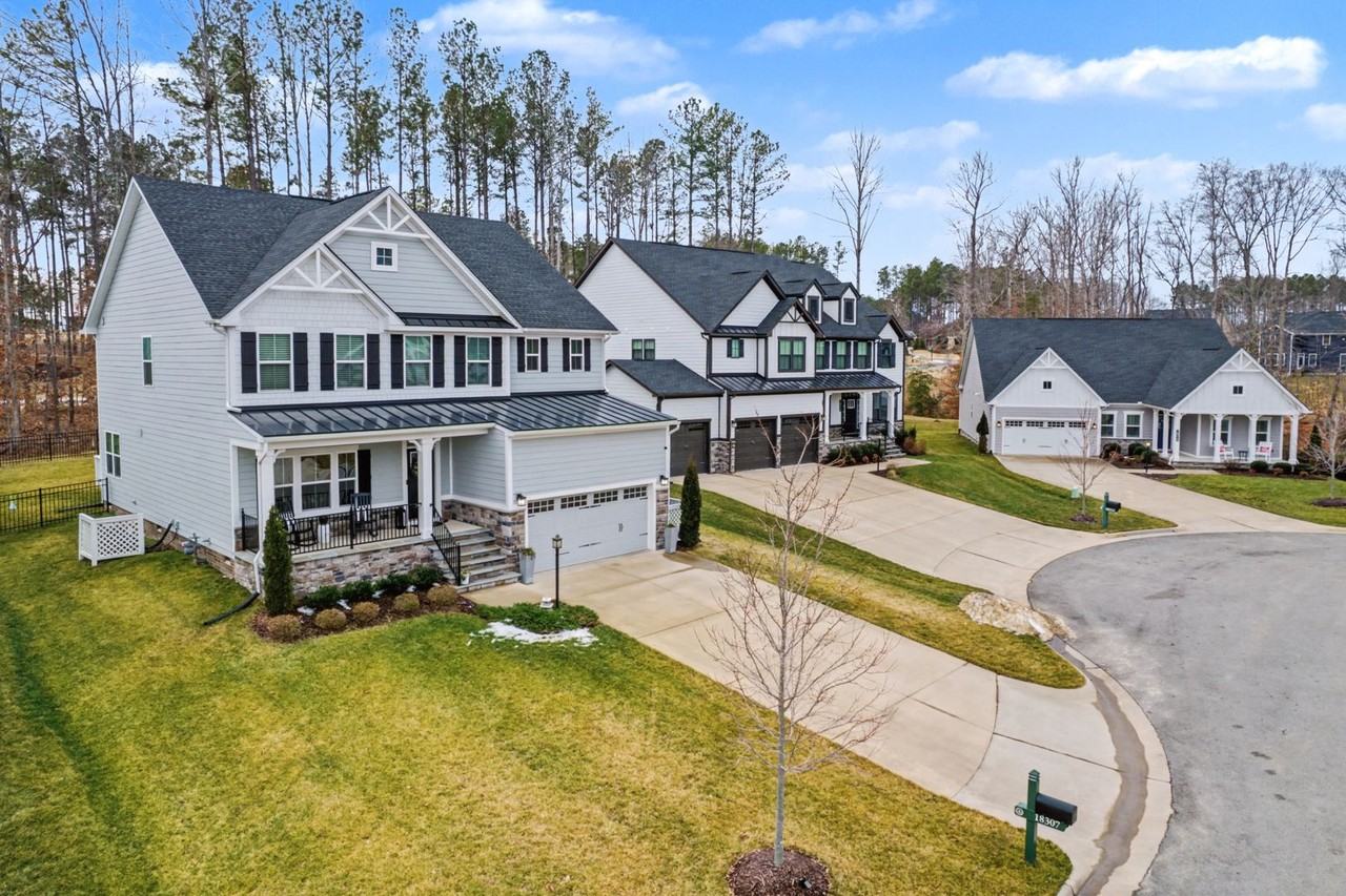 18307 Sagamore Dr - Photo 7 of 50