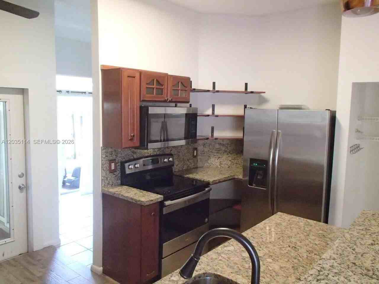 21519 Sw 90th Ct - Photo 6 of 23
