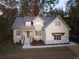featured image of 3445 Creek Path Rd