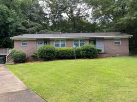 featured image of 540 Godfrey Ln