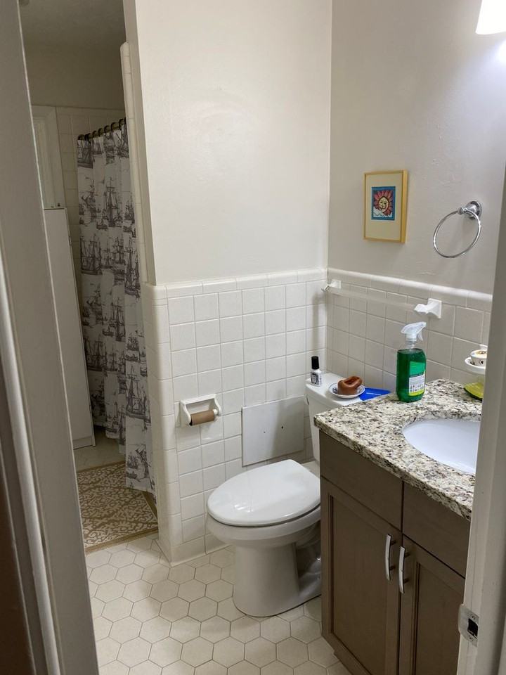 540 Godfrey Ln - Photo 2 of 6