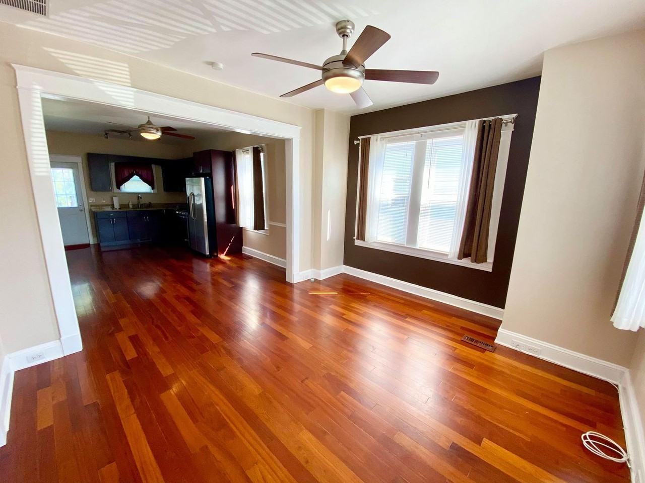 7603 Carson Ave - Photo 5 of 24