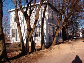 201 S Baldwin St - Photo 1 of 1