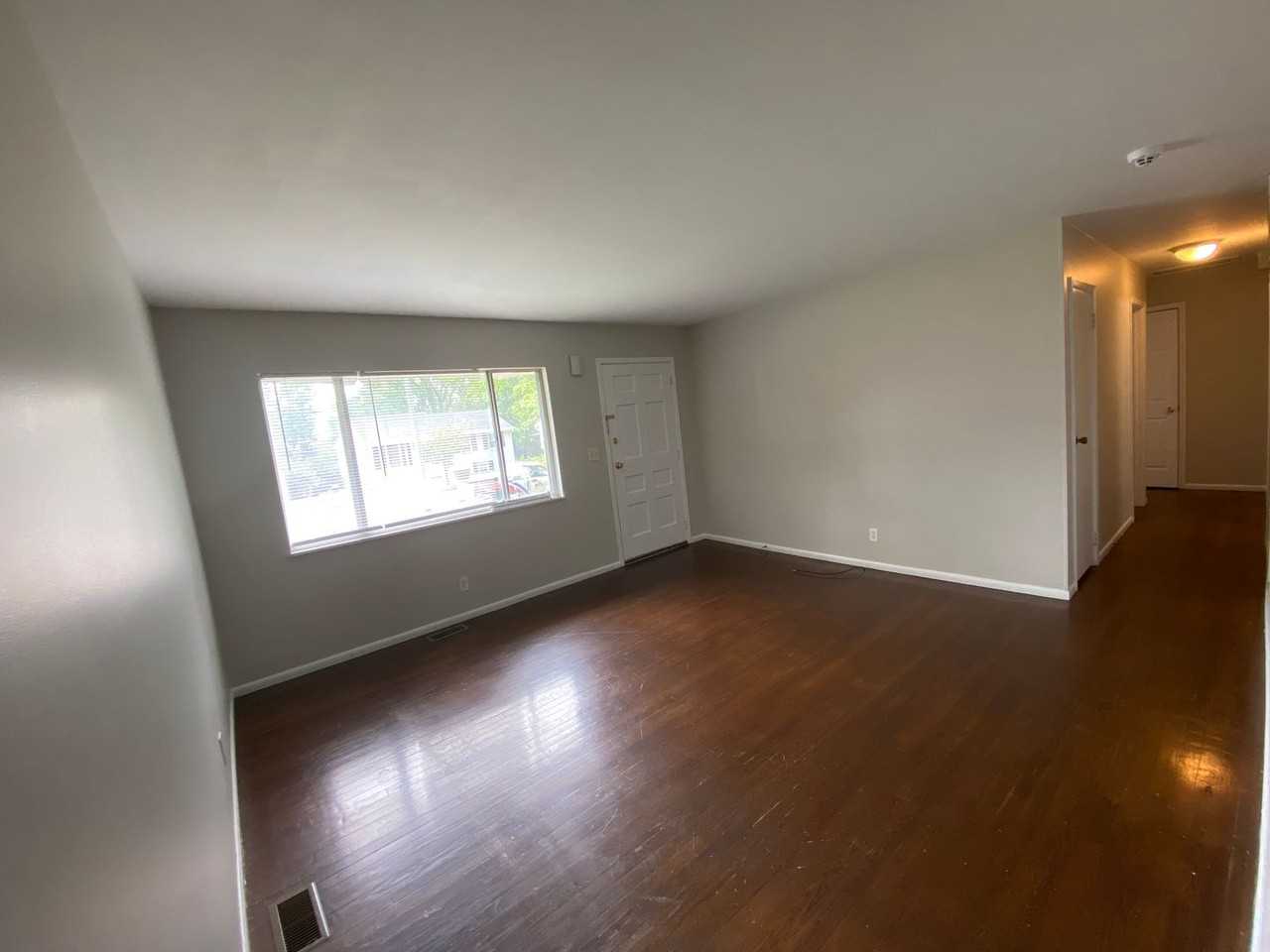 237 Vanderbilt Dr - Photo 2 of 34