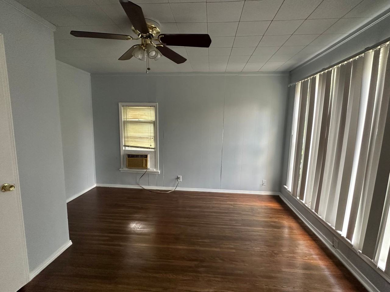 1816 N Delaware Pl - Photo 4 of 8