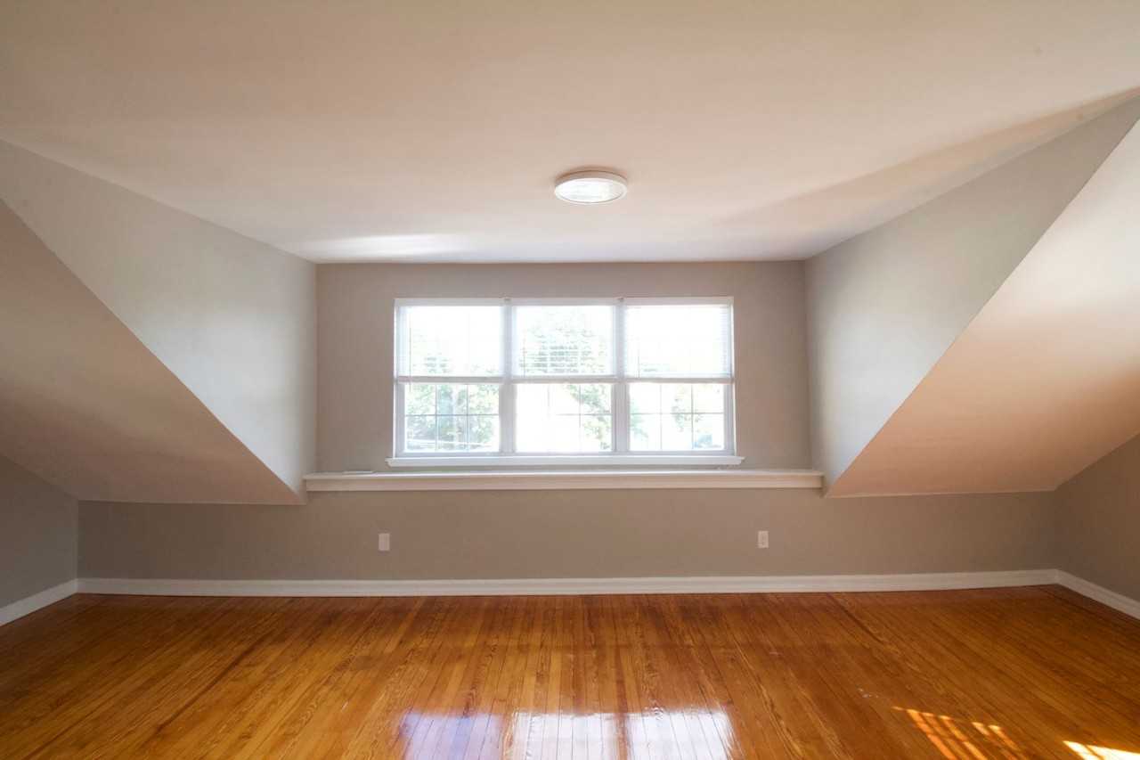 117 Chestnut St - Photo 6 of 12