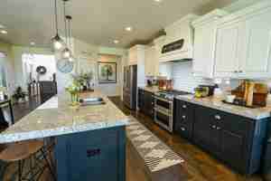 featured image of 1359 W Shinnecock Cir