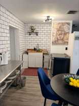 W Laurel St - Photo 1 of 1