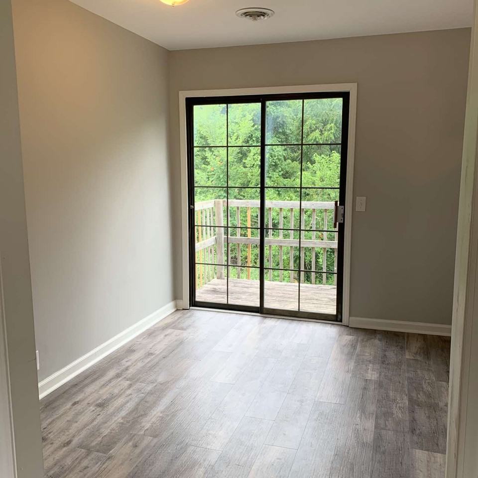 121 Se 235th Rd #2 - Photo 4 of 10
