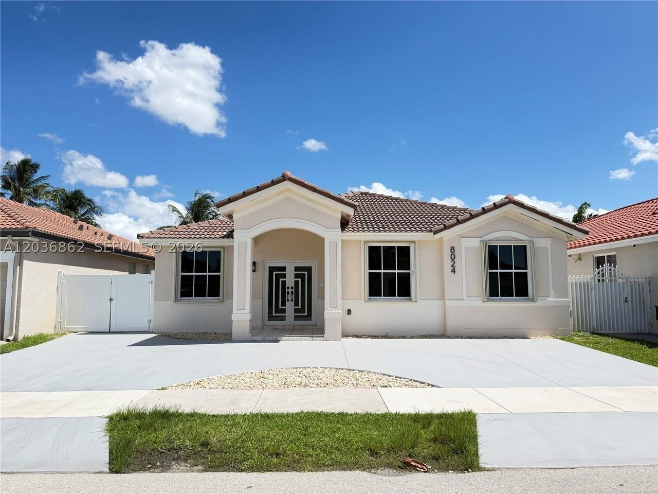 8024 Nw 198th Ter