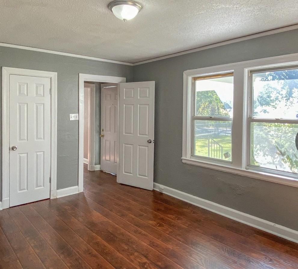 1654 E Mclemore Ave #1 - Photo 5 of 9