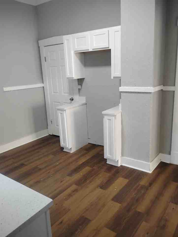 1105 Azalia St #1 - Photo 2 of 6