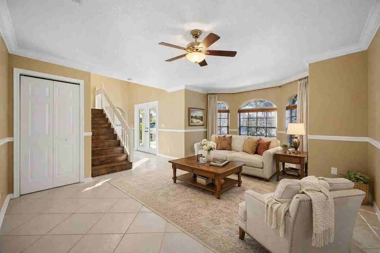 6934 Grapeview Blvd - Photo 3 of 50