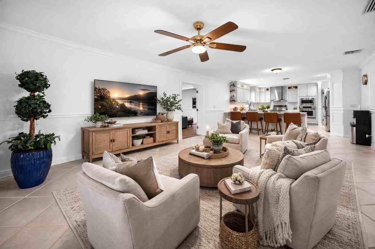 6934 Grapeview Blvd - Photo 4 of 50