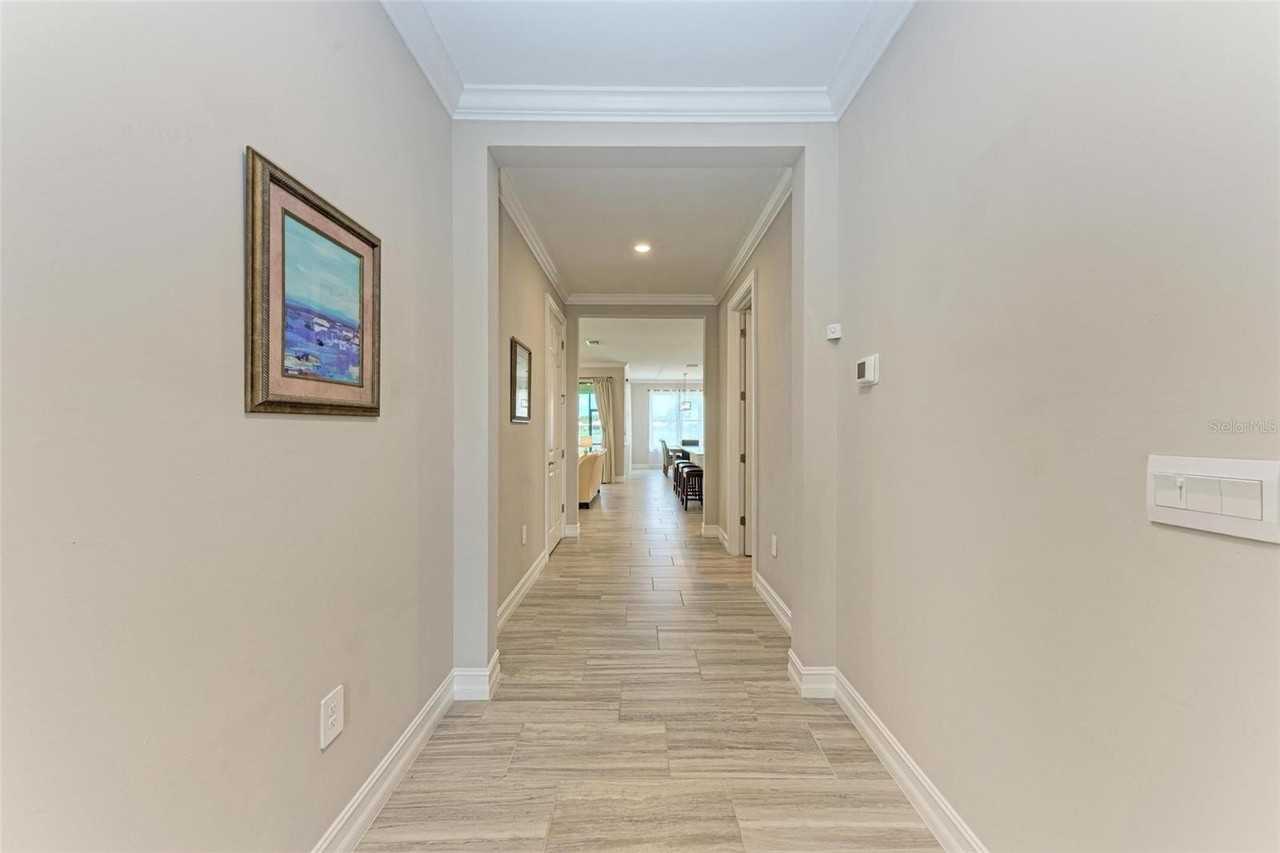 244 Villoresi Blvd - Photo 5 of 50