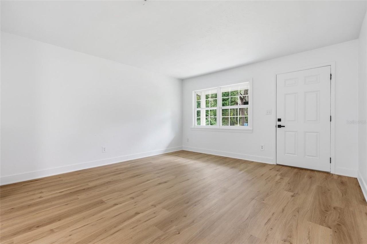 18868 Nw 250th St - Photo 6 of 32