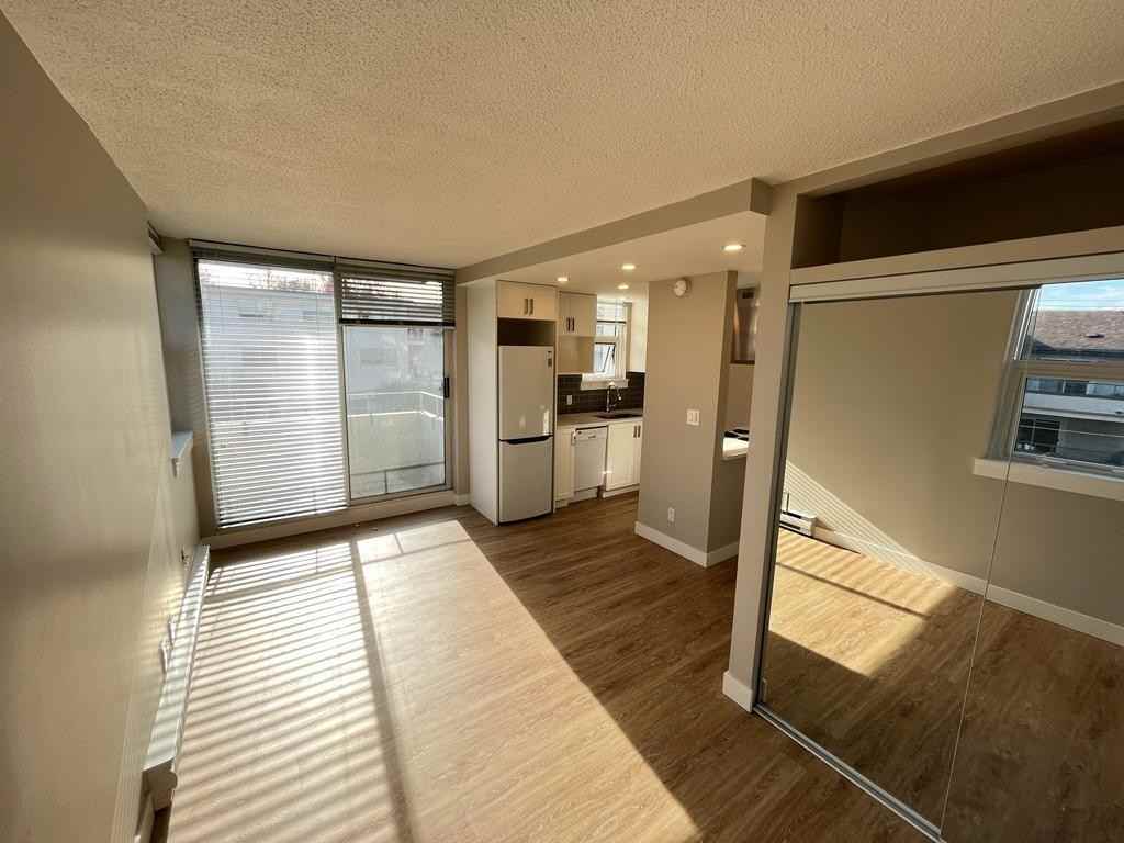30 East 10th Avenue #407 - Photo 2 of 17