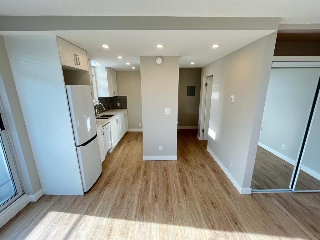 30 East 10th Avenue #407 - Photo 3 of 17