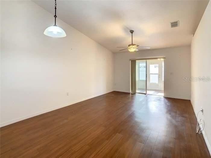 2685 Shelby Ruth Pl - Photo 3 of 17