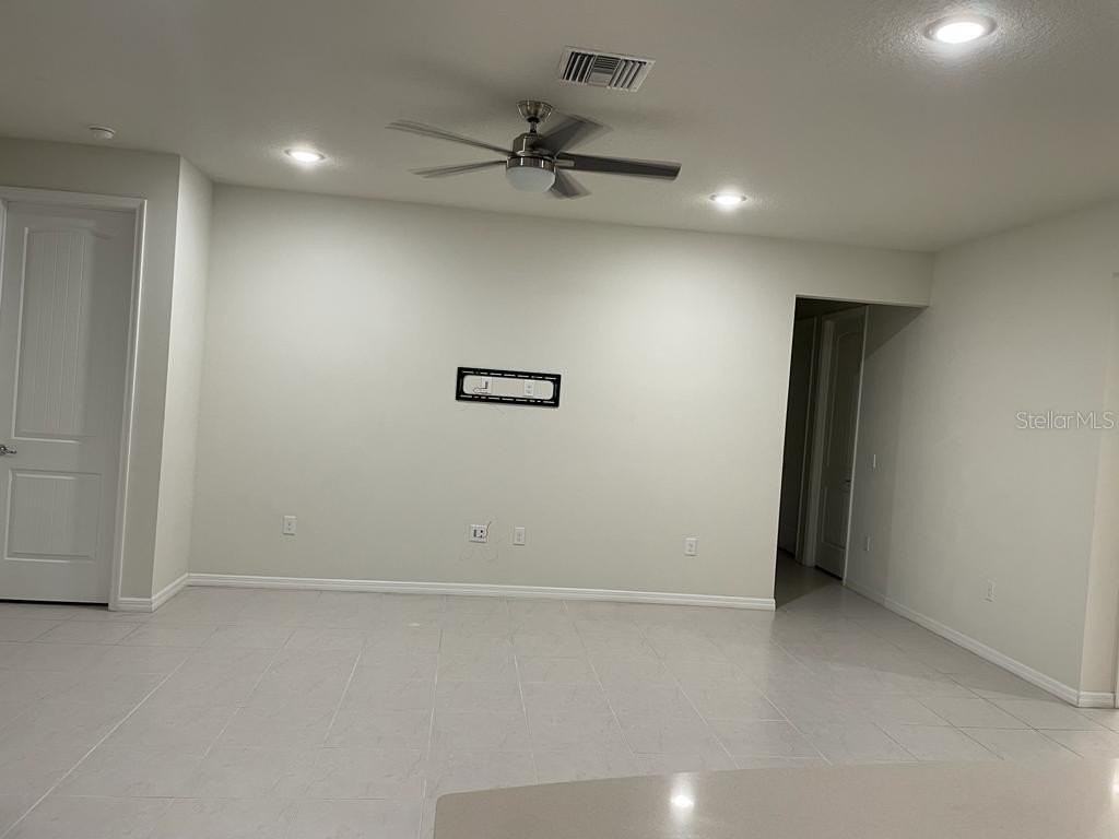 18909 Willowmore Cedar Dr - Photo 3 of 18