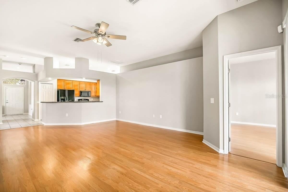13716 Rothman Tate Pl - Photo 4 of 25