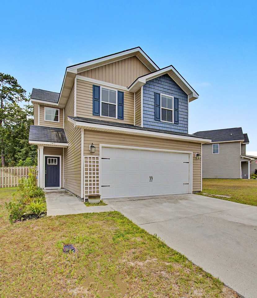 547 Fairview Cir #1