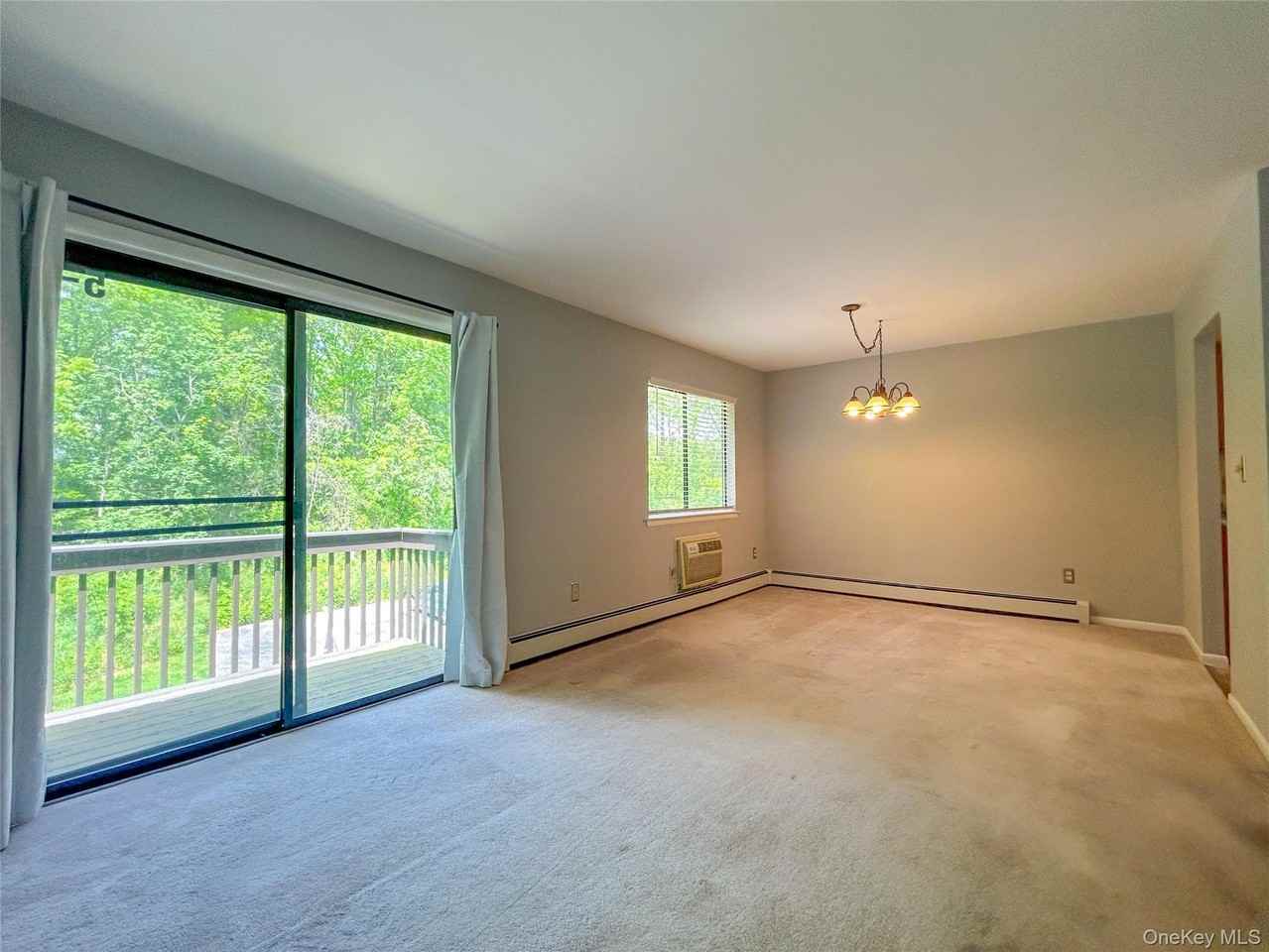 5 Loudon Dr #9 - Photo 3 of 13
