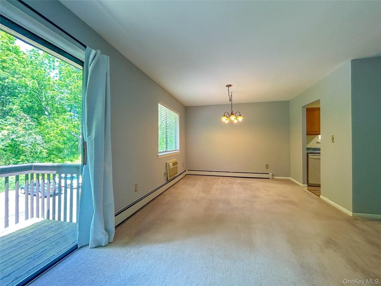 5 Loudon Dr #9 - Photo 4 of 13