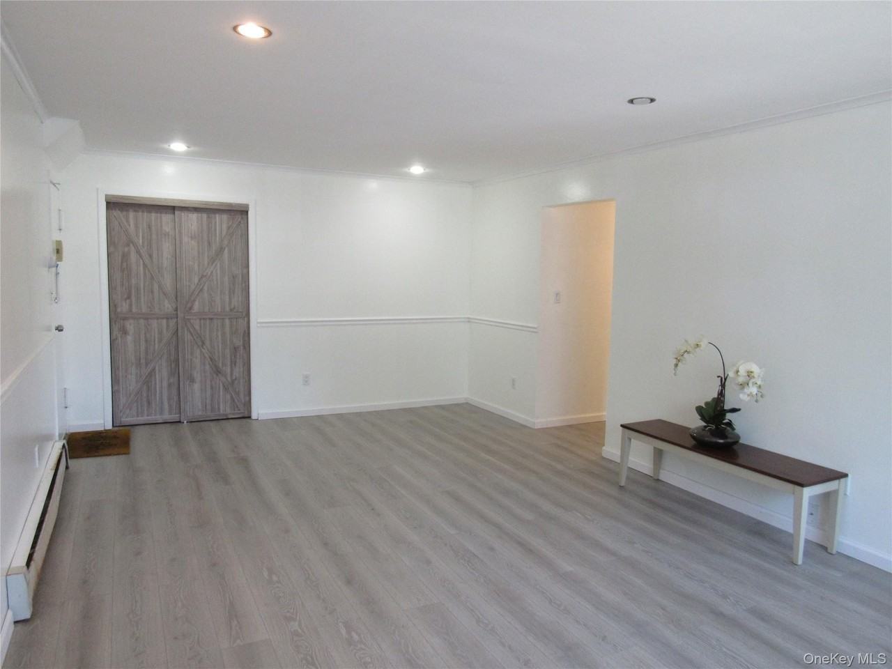 7 N James St #I - Photo 3 of 18