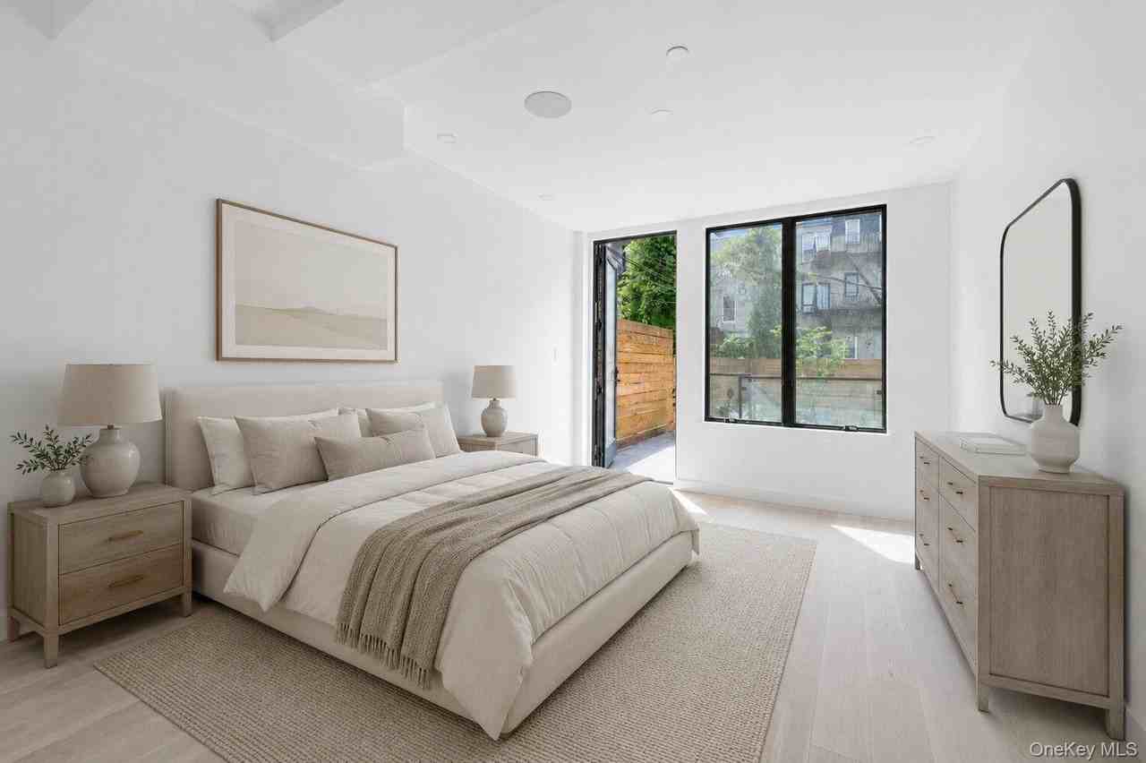 144 Freeman St #1 - Photo 7 of 12