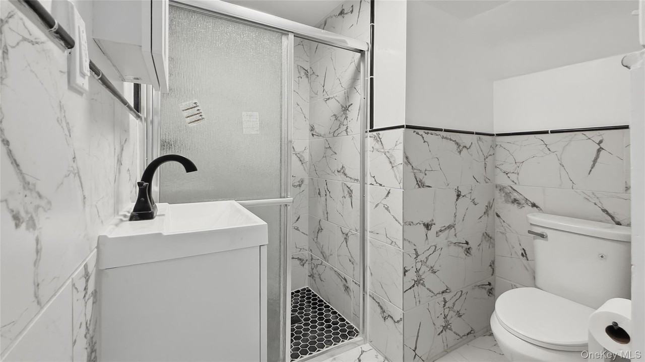 429 S 3rd Ave - Photo 7 of 14