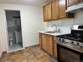 featured image of 78 Bayville Ave #C