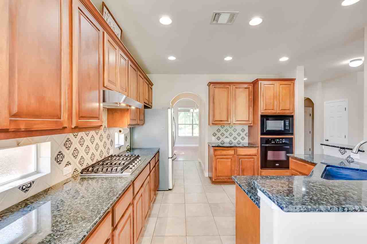 3611 Fossilwood Way - Photo 4 of 5